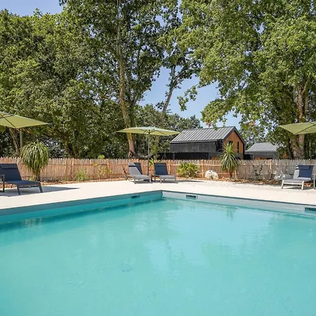 Semesterbostad N°32, Piscine Commune, 1